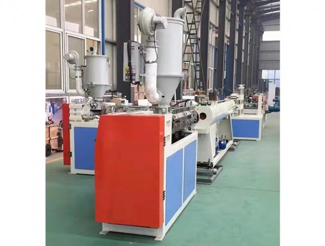 Heat shrink tube extrusion production line